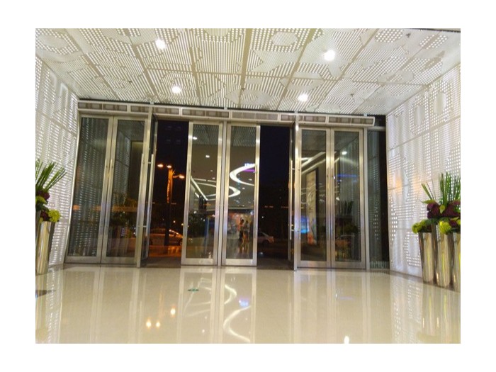 佛山中心廣場鏤空雕刻鋁單板工程項目